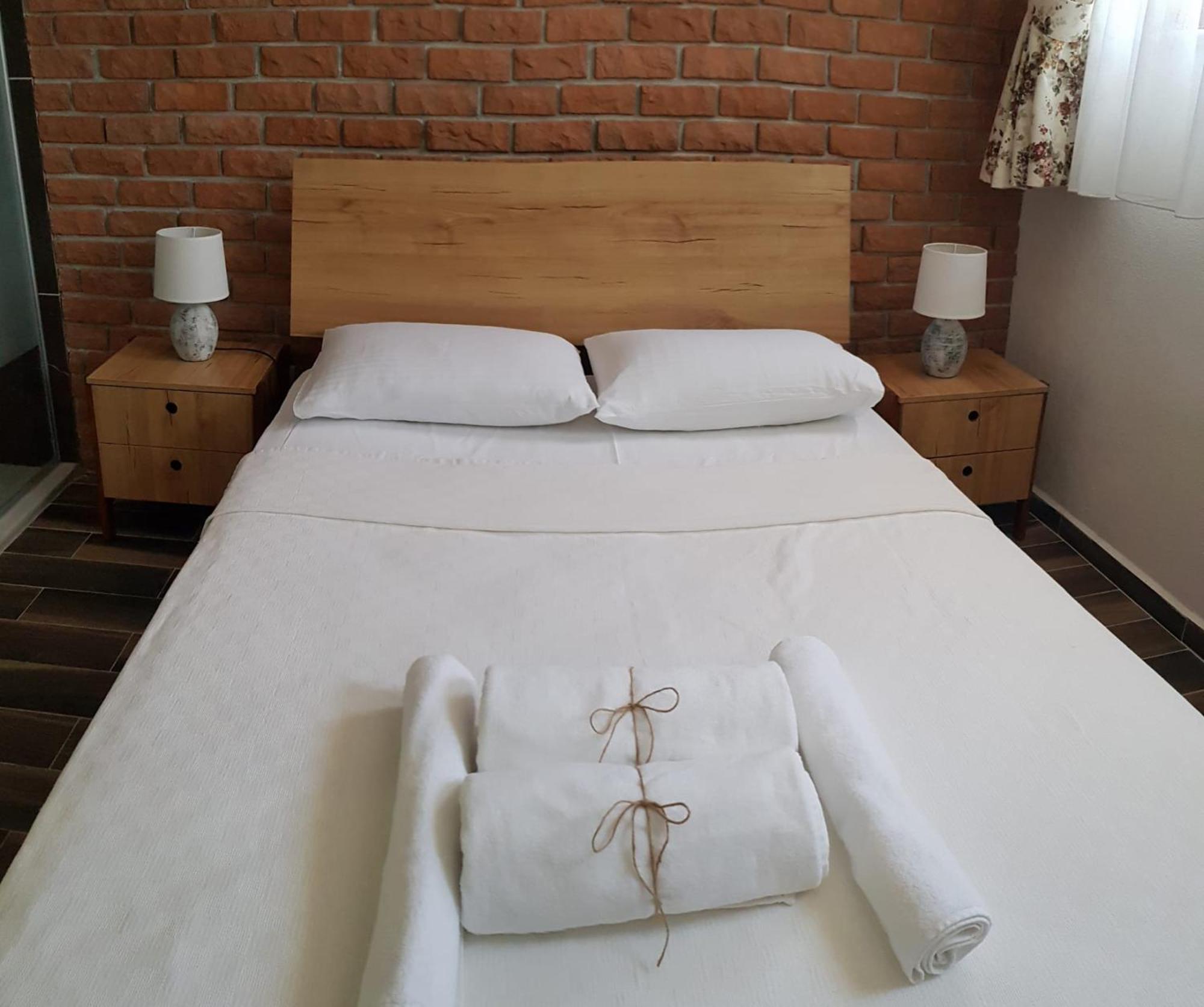 Adayel Bagevi & Butik Otel Бозджаада Номер фото