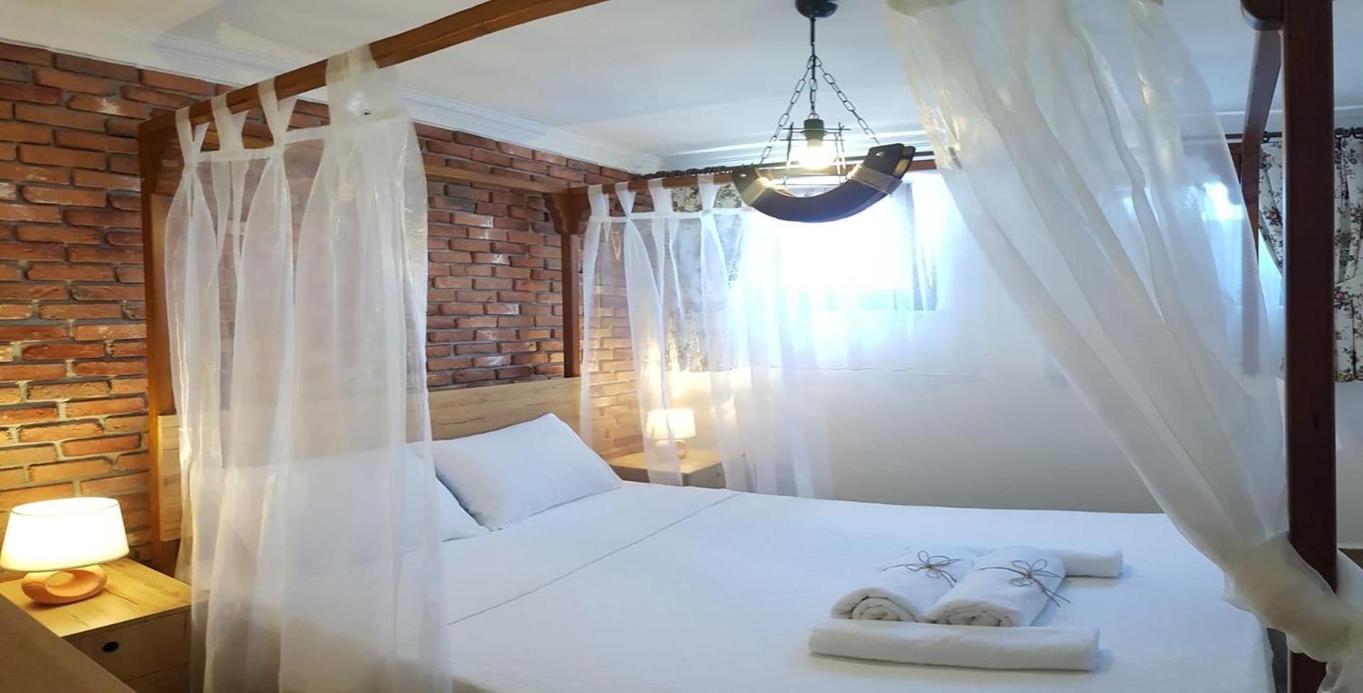 Adayel Bagevi & Butik Otel Бозджаада Номер фото